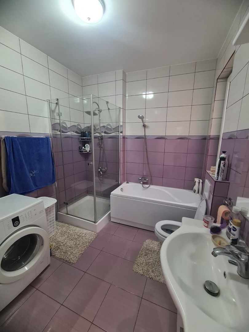 Apartament 3 camere - zona Sinaia - Poză 6