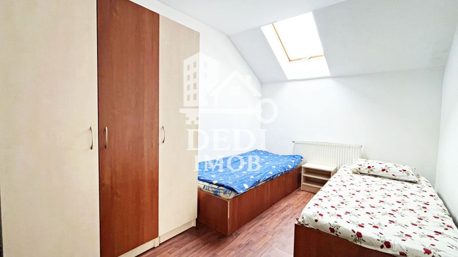 Apartament cu 2 camere de vanzare zona Rogerius, Oradea - Poză 2