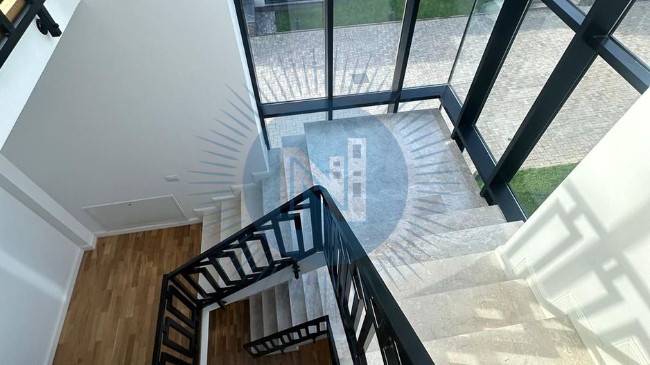 Vila cu 5 camere cu piscina proprie - scoala Americana - Poză 31