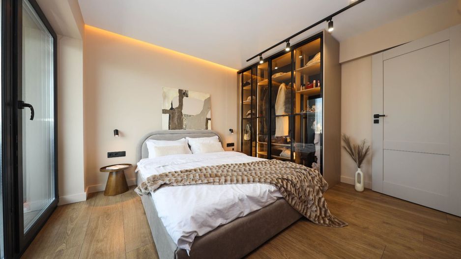 2 camere la cheie | Mobilat & utilat complet | Vedere panoramică | Ghe - Poză 3