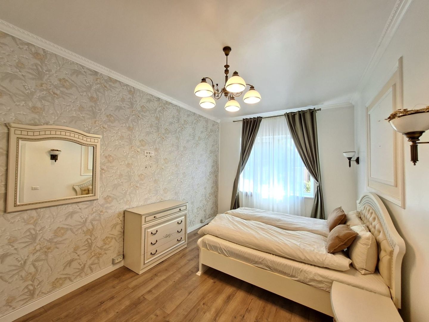 Duplex in Dumbravita cu camera pe parter - Poză 3
