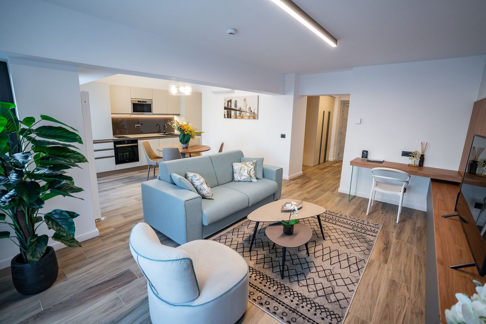 Aparthotel building Unirii B+GF+E+11 floors with 51 apartments, restaurant and SPA - Poză 23