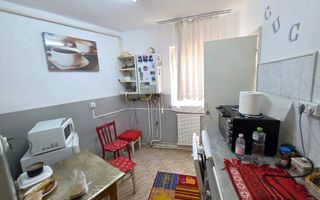 Apartament 3 camere decomandat, etaj 1, zona Tolstoi Cetate - Poză 4