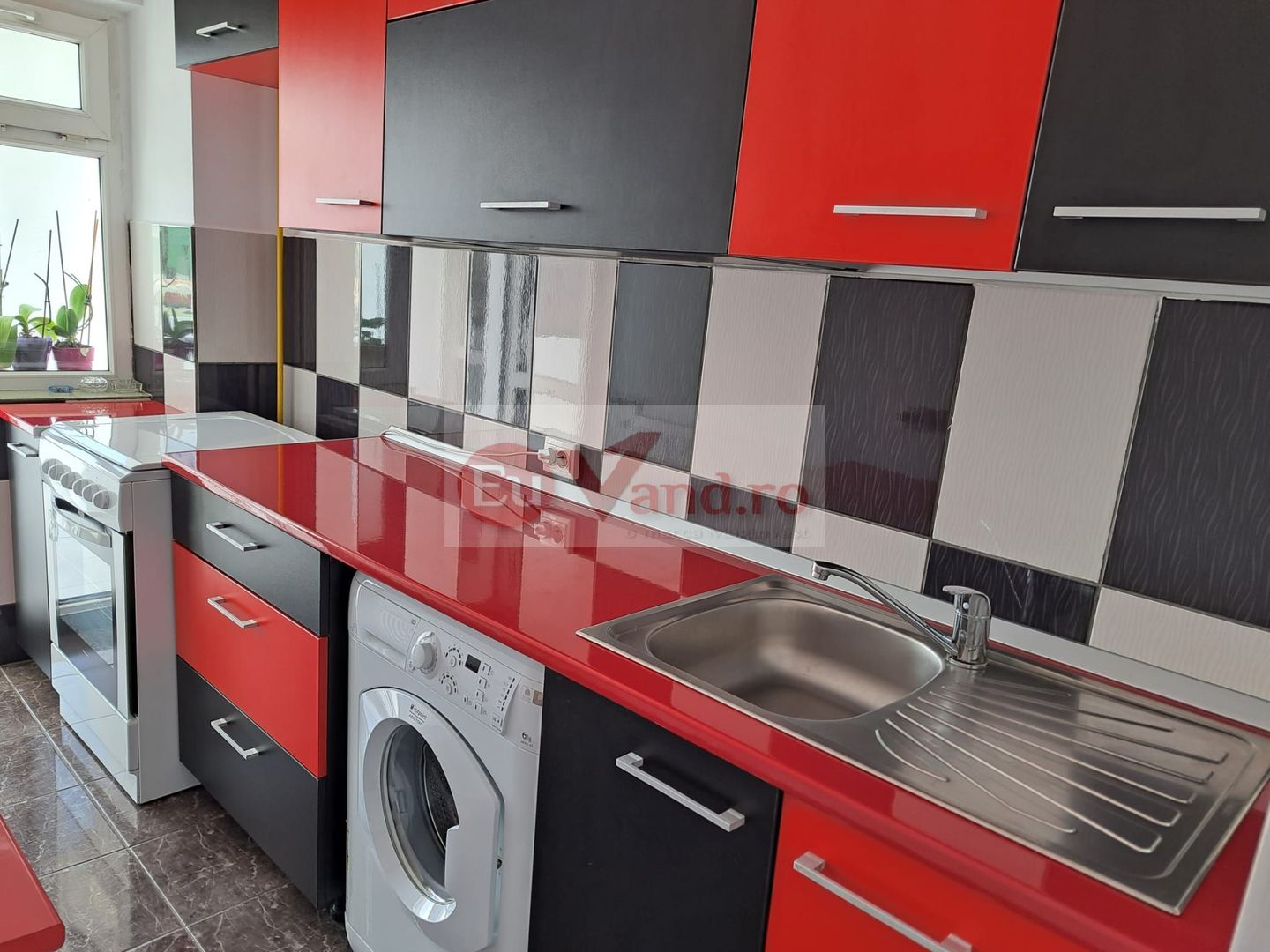 De inchiriat - apartament cu o camera, Gara, mobilat si utilat - 300 euro - Poză 5