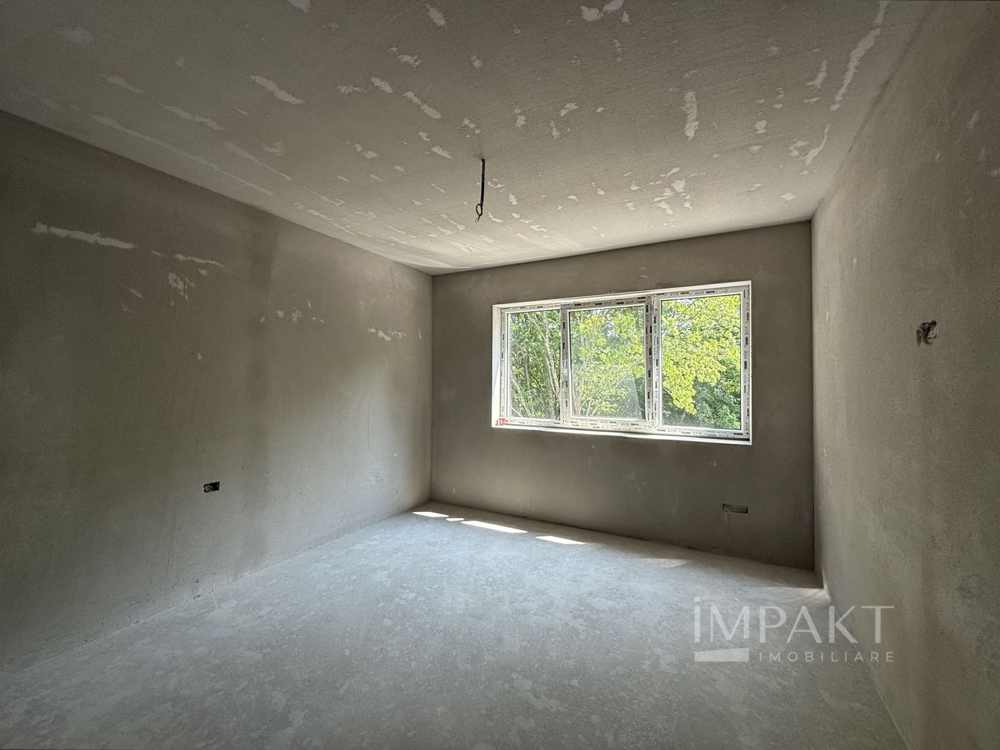 Case cuplate la liziera padurii , ideale pentru 2 familii ! - Poză 23