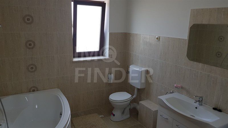 Inchiriere casa tip duplex in zona Europa - Poză 8