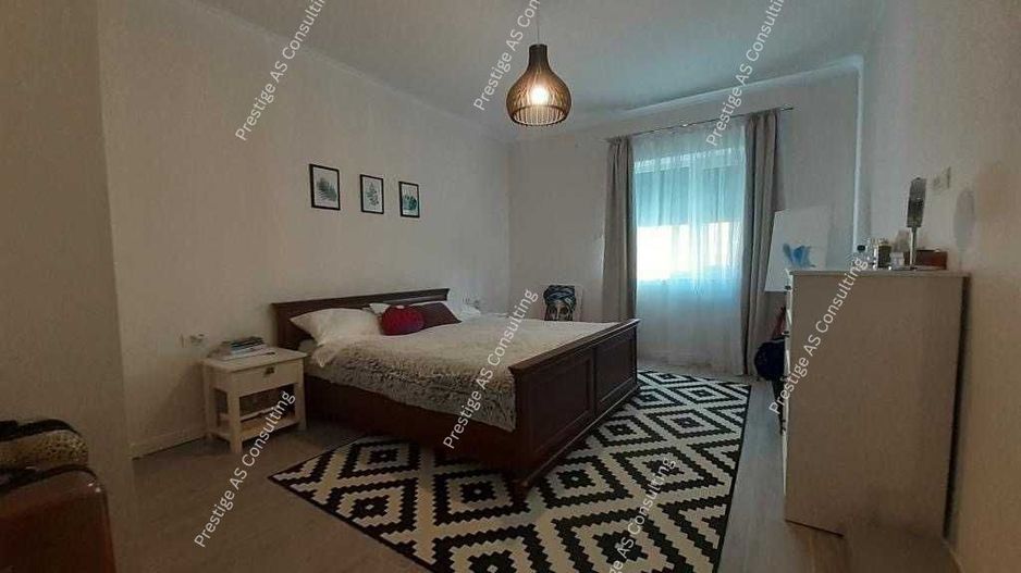 Apartament 2 camere | Zona Girocului | Loc de parcare - Poză 1
