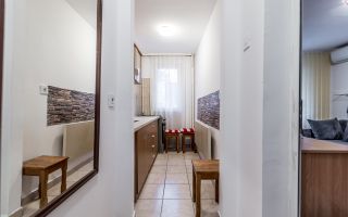 Apartament cu 2 camere, complet mobilat–Arad, zona Vlaicu, Str. Hațeg - Poză 2