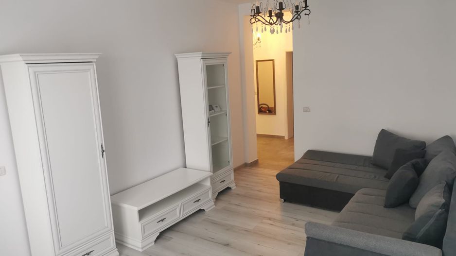 Apartament 2 camere în vila - Poză 1