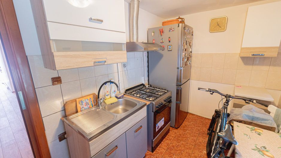 Casă 3 camere, 368mp teren, supr. utila 90mp, pe str. Focșa din Tecuci - Poză 8