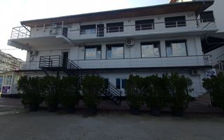Spatiu comercial renovat si amenajat pentru a fi folosit ca o clinica medicala - Poză 2