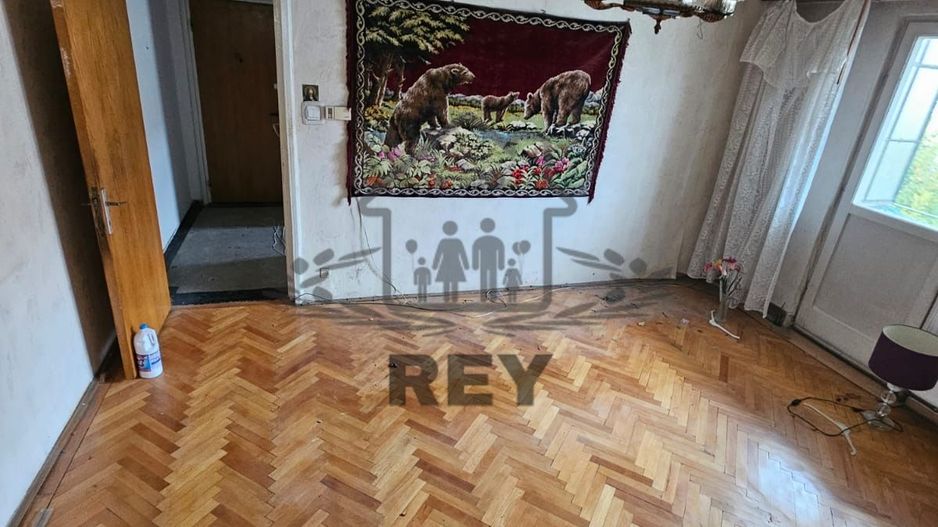 Ap 2 camere semidecomandat zona Bd. Mihai Viteazu/DE RENOVAT - Poză 1