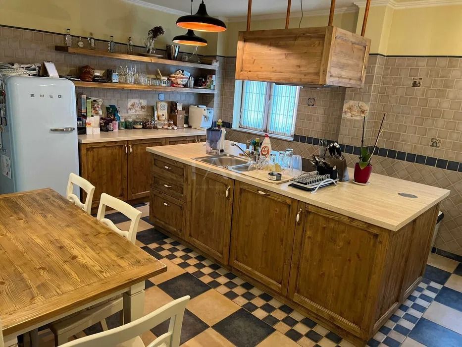 Apartament exclusivist cu 4 camere și 2 locuri de parcare subterană - Poză 3