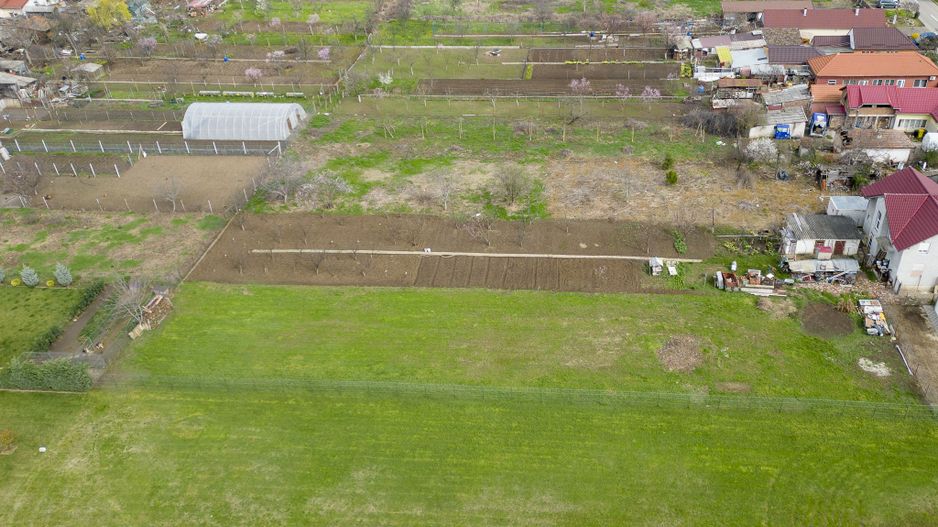 Teren intravilan 378 mp în Aradul Nou - Poză 1