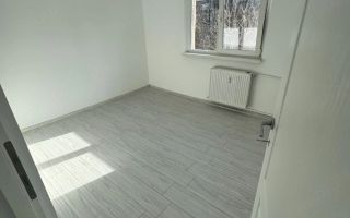 Apartament 2 camere+balcon, Girocului, ideal pentru investitie - Poză 2