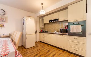 Apartament 2 camere de vanzare – Demisol - zona Campului - Poză 4