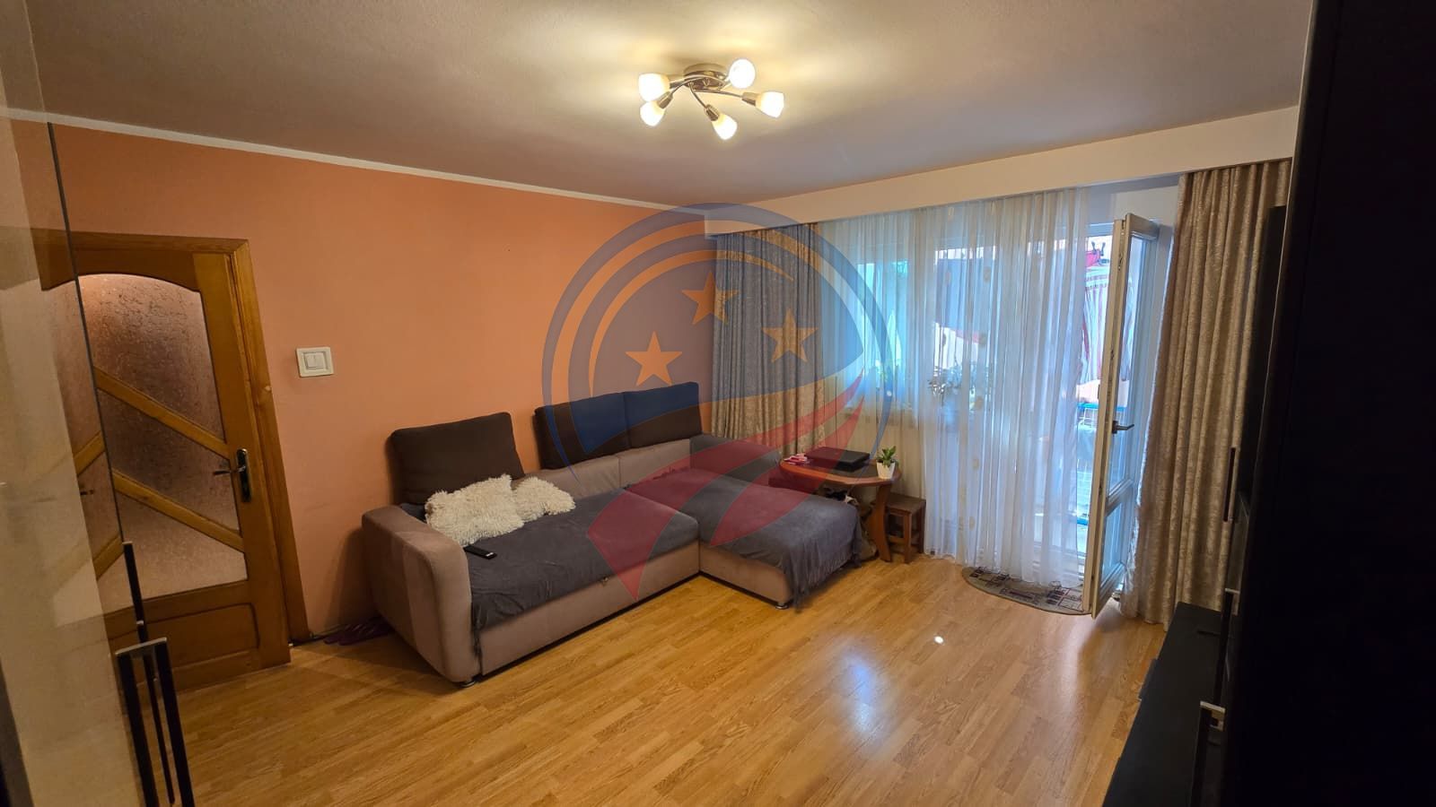 Apartament doua camere, etaj 2 - Poză 1