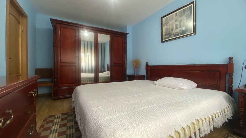 Oaza de liniste si verdeata! Vanzare casa cu 5 camere in Pucioasa - Poză 4