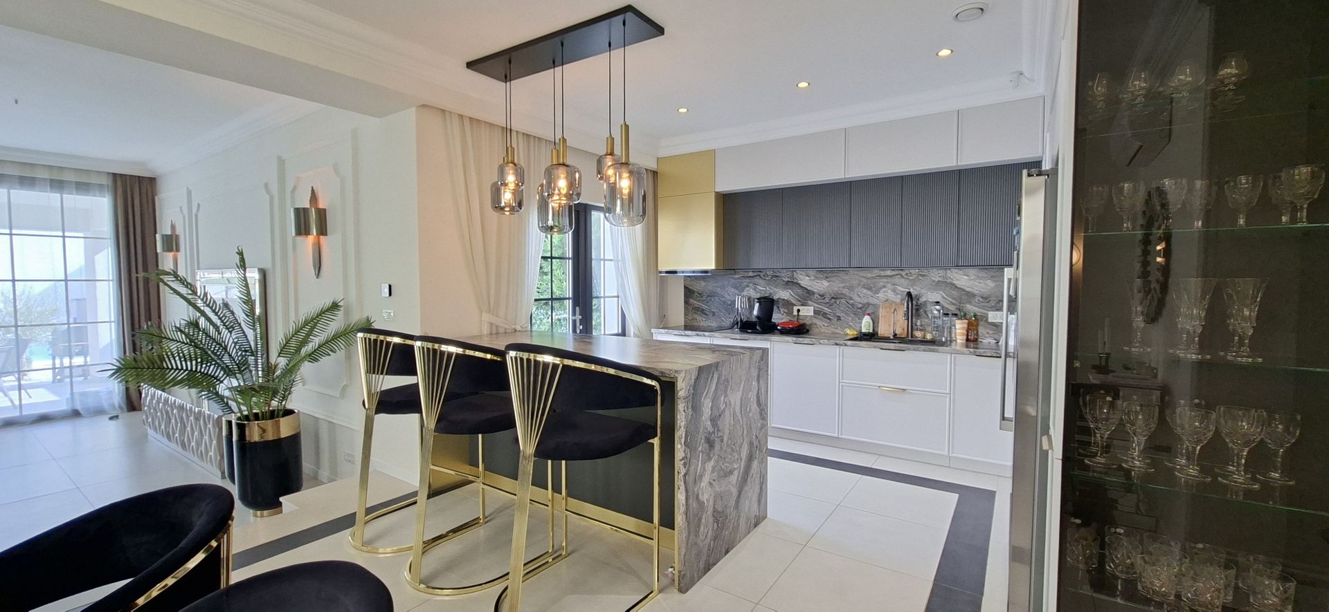 Vila spatioasa cu piscina - Dumbravita/Padurea Verde - Poză 10