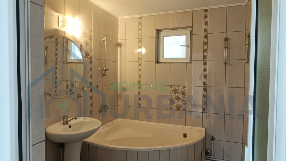 Casă modernă de închiriat, Iași, zona Vasile Urechea, 4 dormitoare, 120 mp - Poză 4