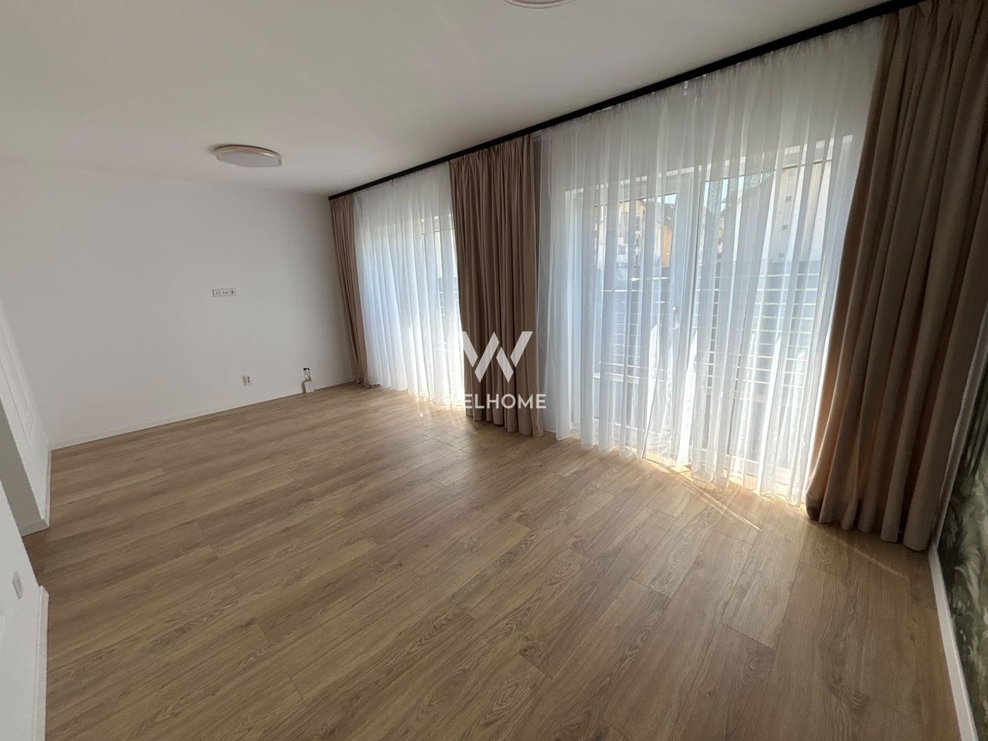 Casa cocheta 4 camere in Selimbar Triajului - Poză 12