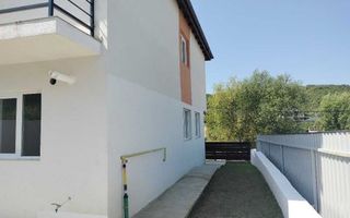Vila 135000 euro,Visani la strada principala - Poză 3