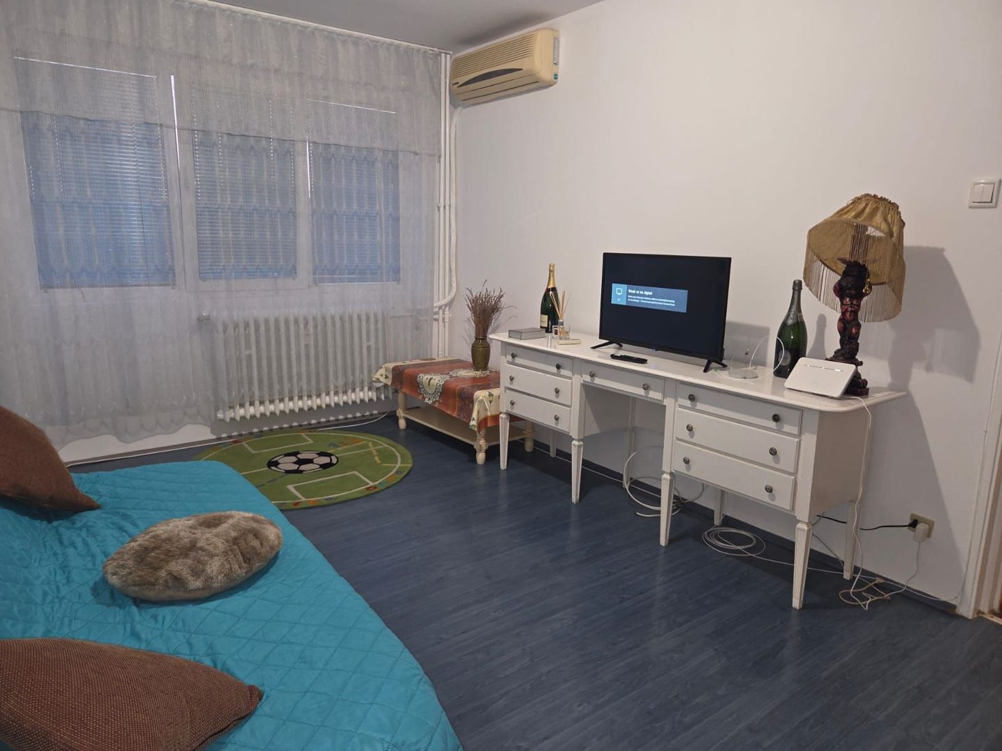AP. 2 CAMERE LUJERULUI, METROU 1 MINUT, RENOVAT, BUCATARIE INCHISA - Poză 2