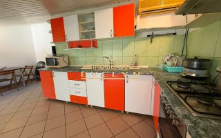 Apartament 3 camere + mansardă autorizată de vânzare – Zona Școala Nr. 7 - Poză 7
