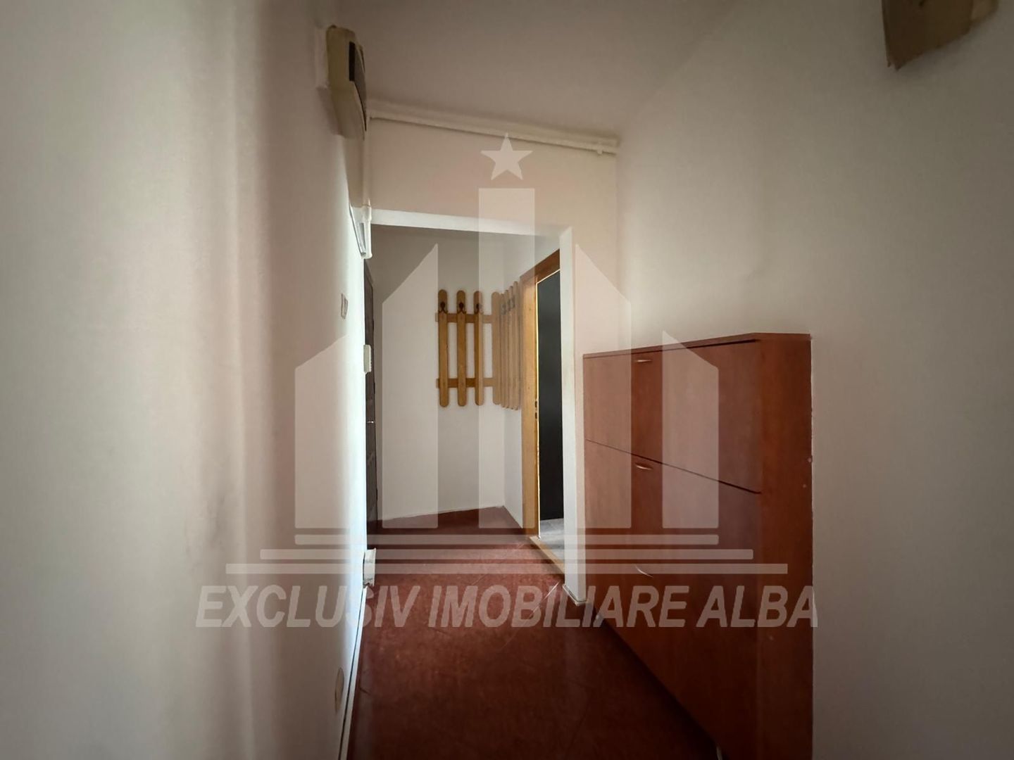 Apartament 3 camere | De vanzare | 70 mp | Etaj 1 | Renovat | Cetate - Poză 4