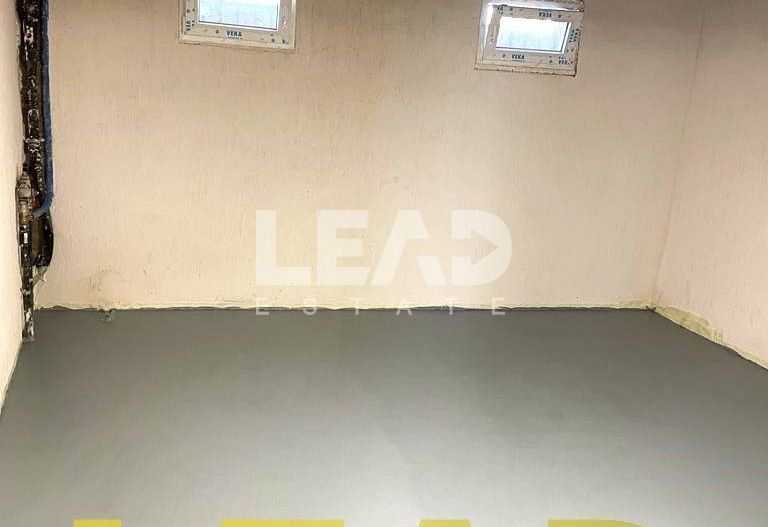 Casa renovata complet! 210 mp utili pe teren de 548 mp! - Poză 13