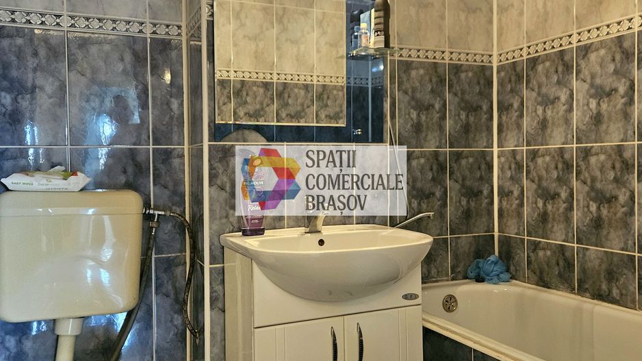 Apartament cu doua camere, zona Racadau 50 mp - Poză 8