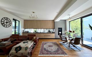 Vila cu 5 camere // * 565 mp gradina* // Tunari - Poză 93