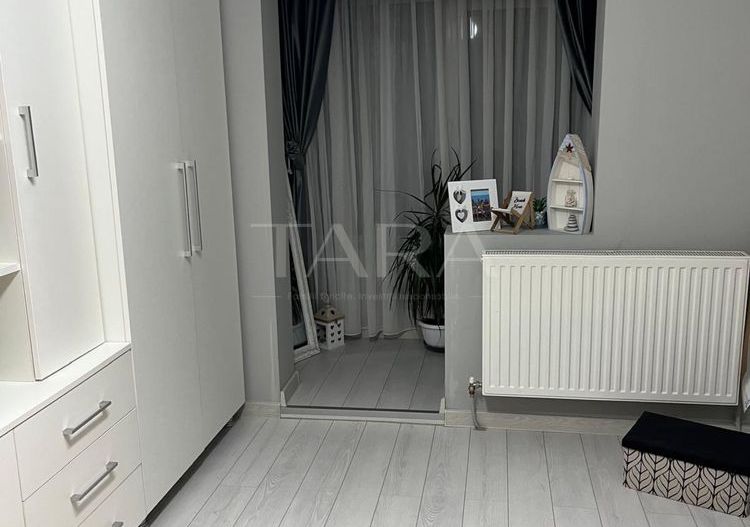 Apartament 3 camere, 3 balcoane închise, zona centrală, Apahida. - Poză 3