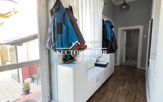 NECTORA IMOB-Casa Mare 10 camere,4 bai,Zona Centrala, utilata/mobilata - Poză 17