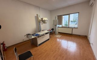 4 CAMERE DECOMANDAT--ETAJ 1--BLOC TIP VILA--PIATA UNIRII - Poză 5