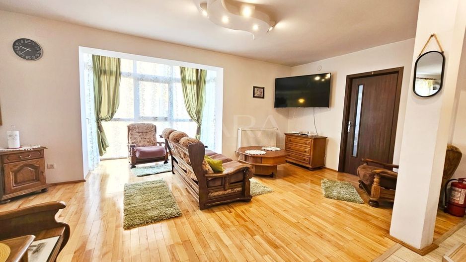 Apartament cu 7 camere de vânzare în Borhanci - Oportunitate unică! - Poză 2