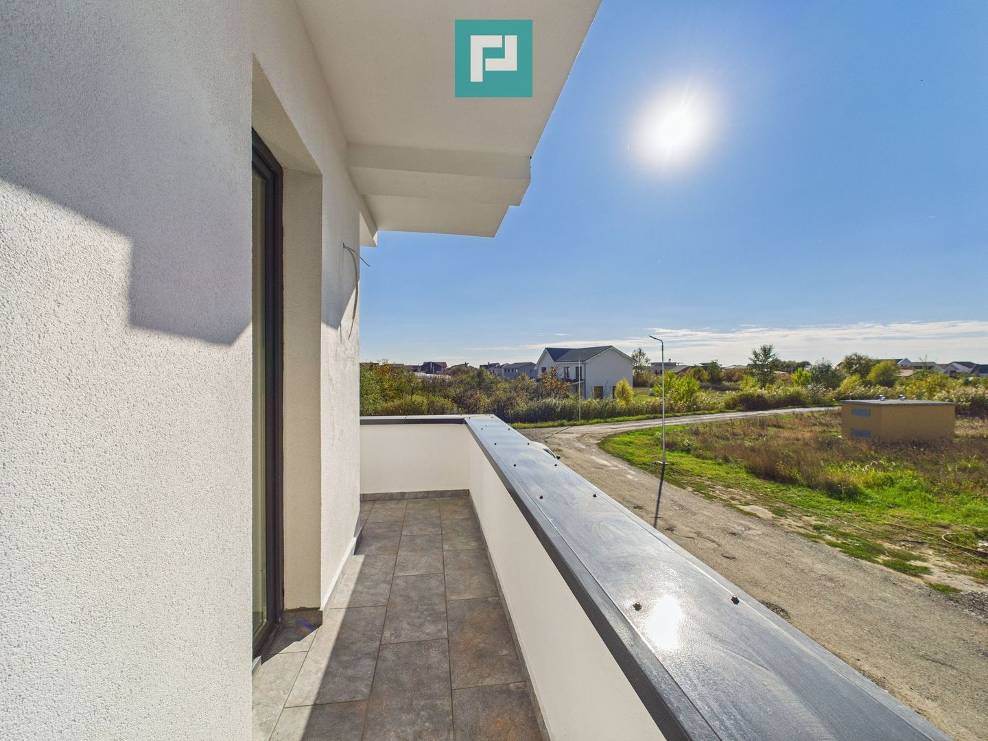 Apartament nou cu 3 camere , în Ghiroda - Poză 7