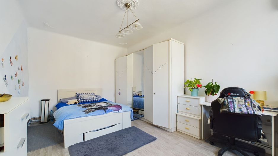 Apartament semicentral cu 2 camere - Poză 5