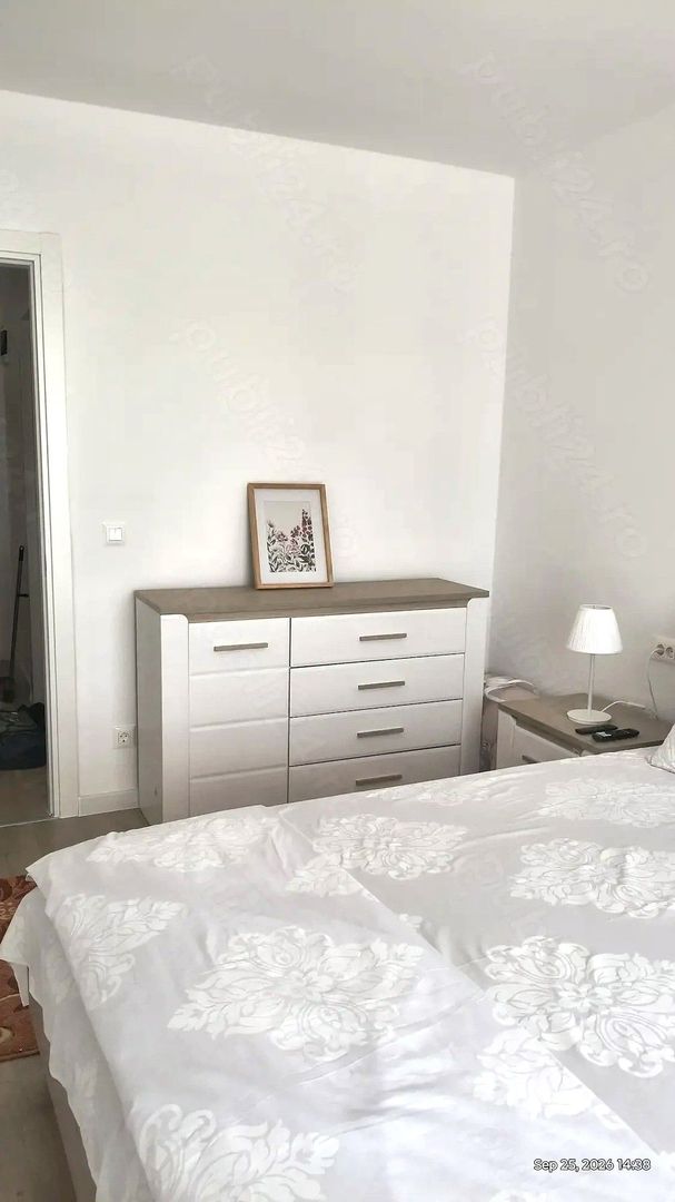 🏡 Închiriez Apartament cu 2 camere, Hils Titanium, parcare subterană - Poză 3
