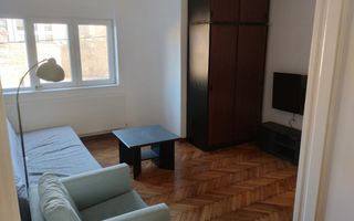 BRASADAS închiriază garsoniera la etajul 1/3 - Unirii. - Poză 1