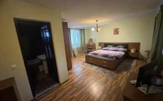 Casa/Vila deosebita 11 camere mobilata-utilata LUX -zona Hoghiz/Brasov - Poză 12