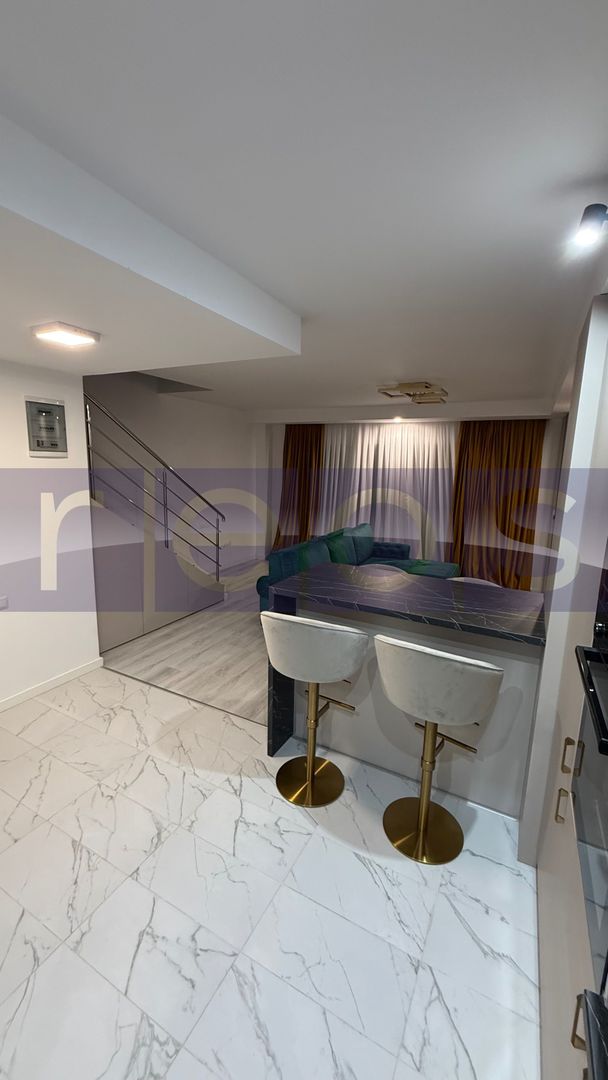 VILA 3 CAMERE CU GRADINA | VEDERE LAC SI PISCINA | COSMOPOLIS | 2 LOCURI PARCARE - Poză 4