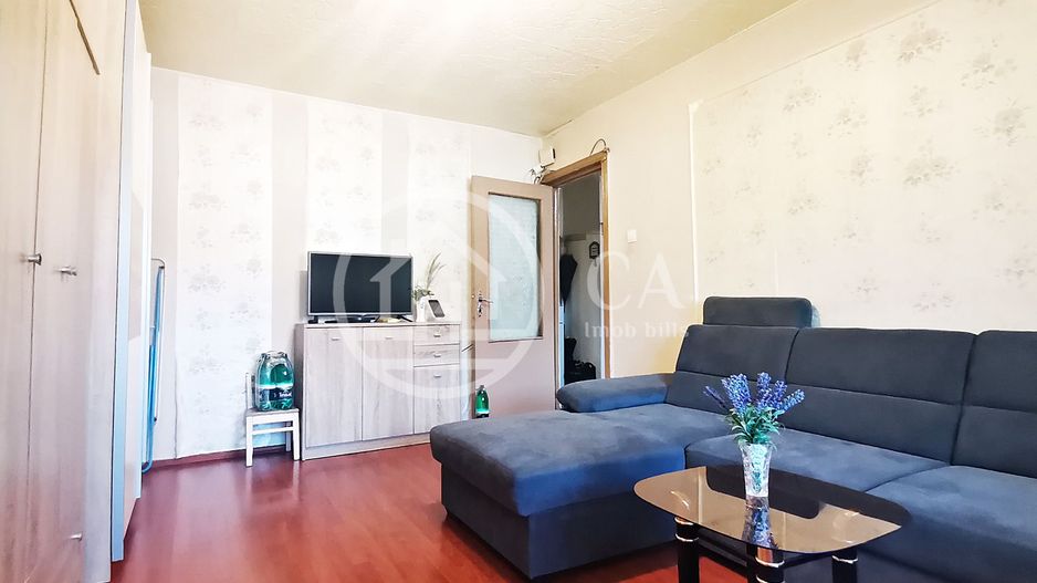 Apartament de vânzare cu 2 camere în zona Decebal, Oradea - Poză 1