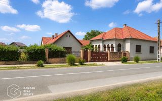 Casa stil brancovenesc, 2 corpuri, localitatea Ususau - Poză 1