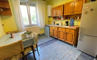 Apartament cu 2 camere in bloc de cărămidă , etajul 1 - Poză 11
