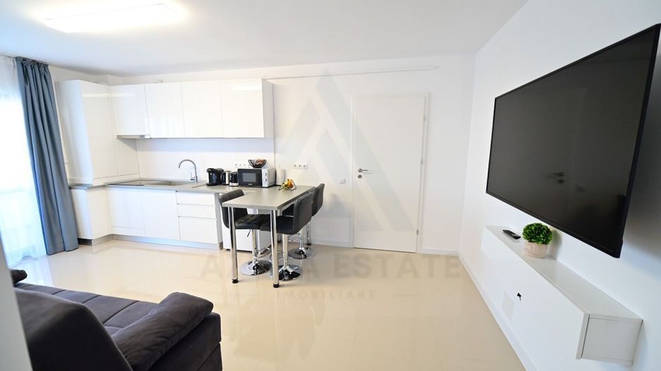 Apartament modern 3 camere 76 mp etaj 4/8 lift zona Doamna Stanca - Poză 4