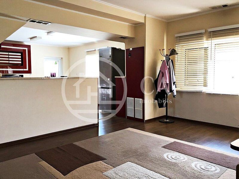 Casa de vanzare cu 6 camere in Osorhei, Bihor - Poză 6