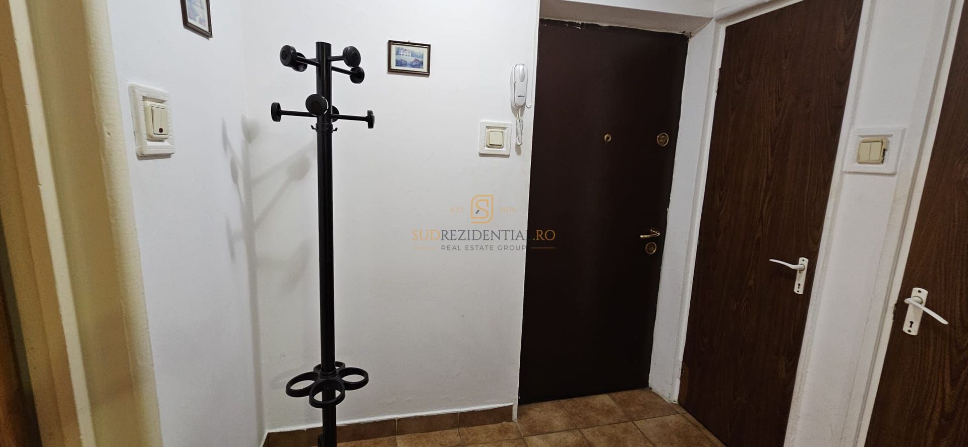 Apartament 2 camere, decomandat, vis a vis de parcul Tineretului - Poză 7