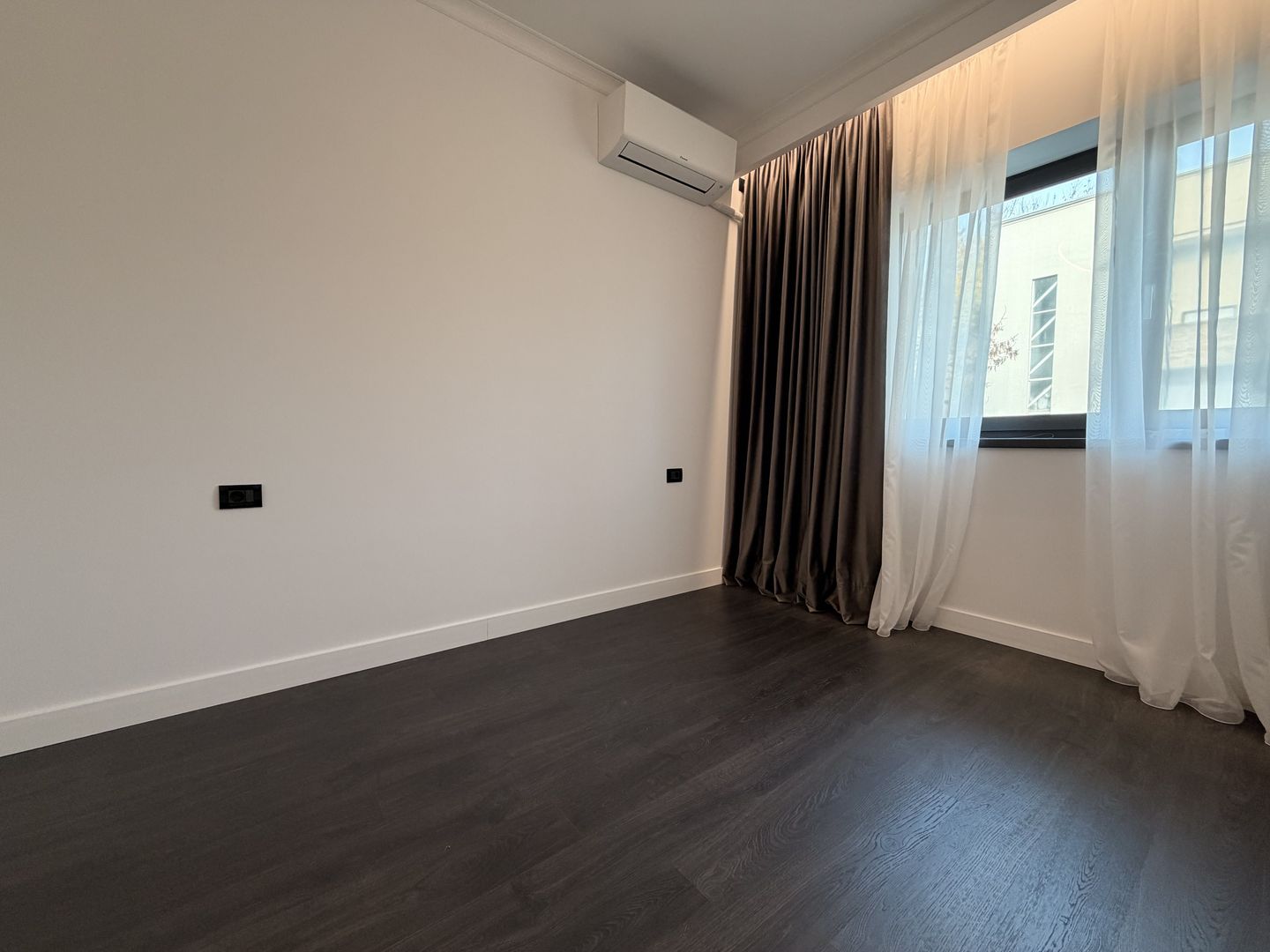 APARTAMENT 3 CAMERE - LUX | 2 BOXE | DOROBANTI - Poză 13