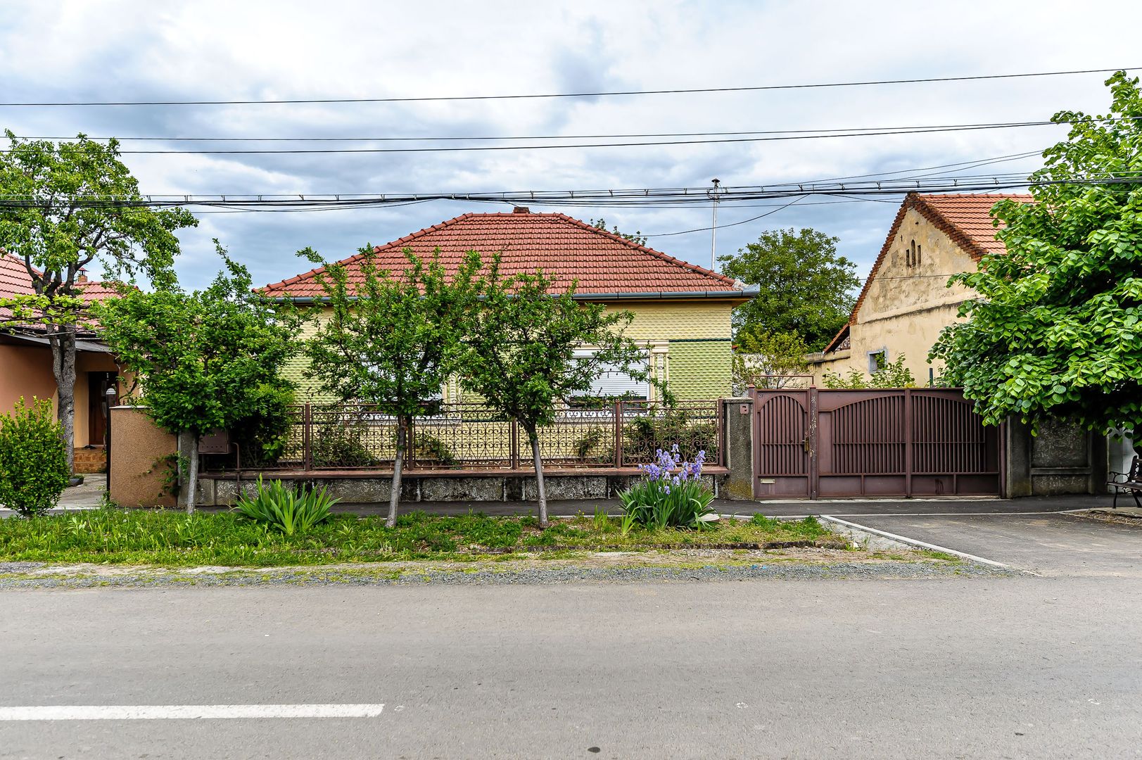 Casă cu teren de 1440 mp în Aradul Nou. Str Molidului. - Poză 6